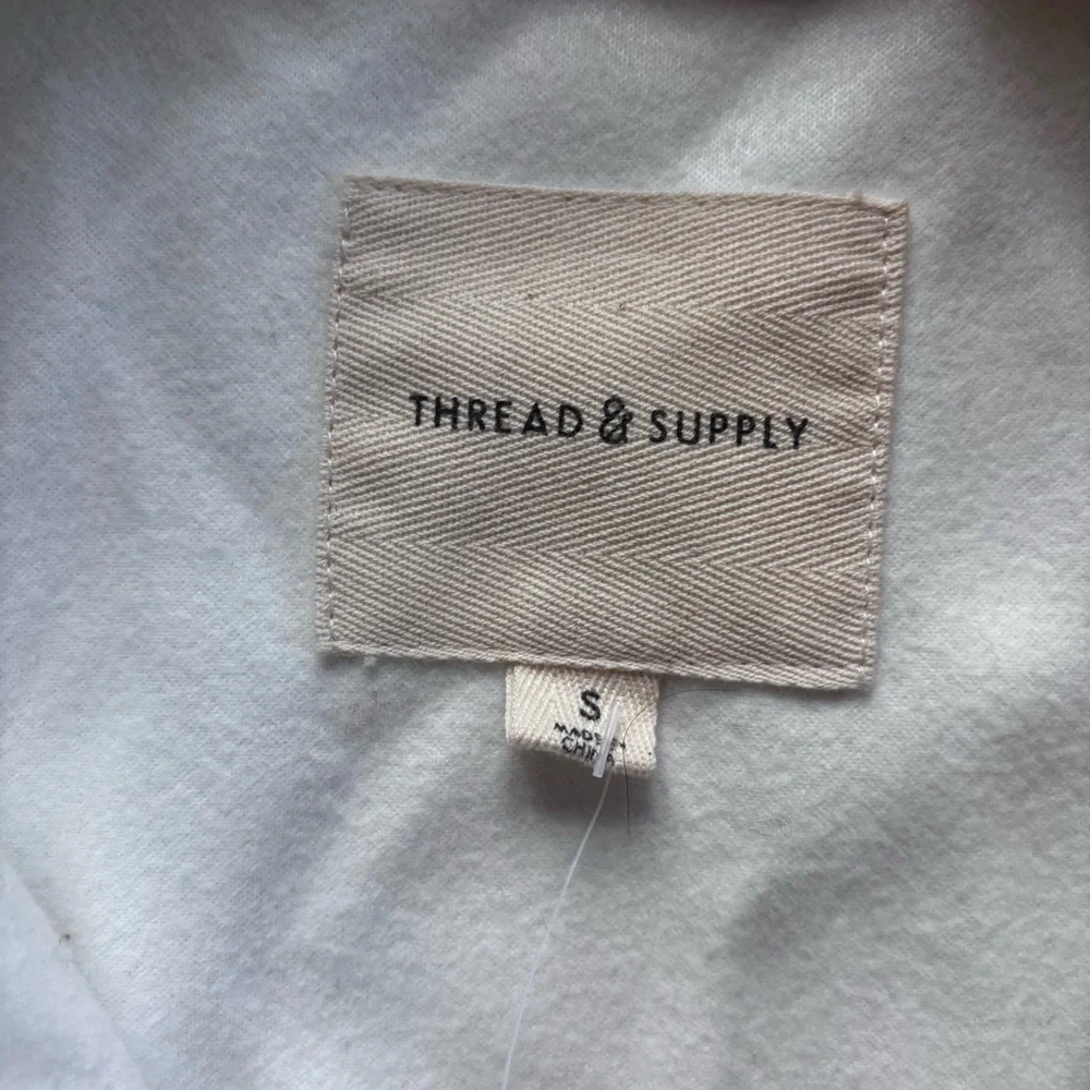 NEW Thread & Supply Cream Faux Leather Shirt Jacket‎ Shacket Sz Small Minimalist